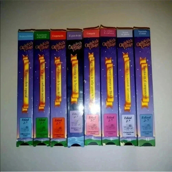 Tv A / Cornerstone Video Other - Lot of 8 Quigley's Village VHS for ages 2-7. In Spanish.